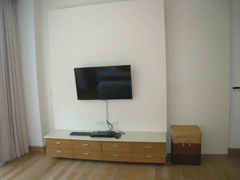 Кату: Modern and Cozy 1BR-APT by PIPS