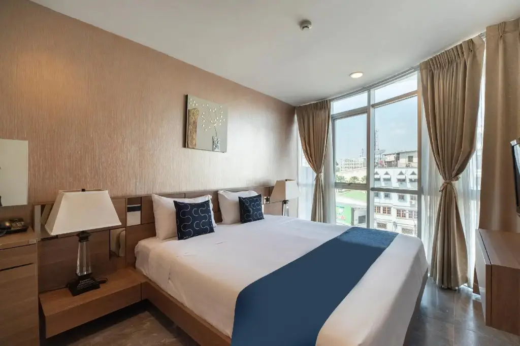 Бангкок: Beyond Suite Rama8