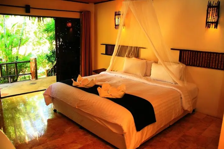 Тха Кра Дан: The Hub Erawan Resort