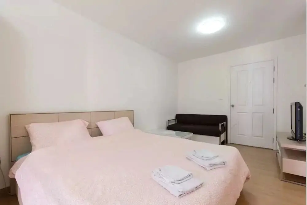 Бангкок: Comfy King Studio
