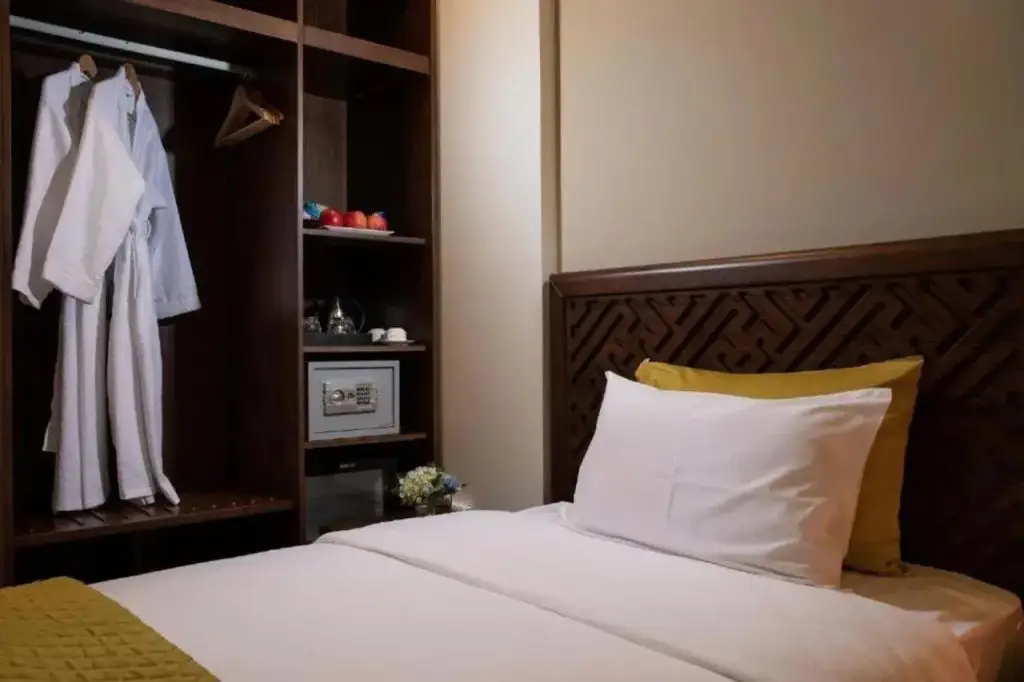 Ханой: Hanoi Lakeside Premium Hotel