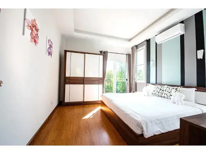 Чиангмай: Villa Rajapruek Entire 3 villas 7 bedrooms near airport