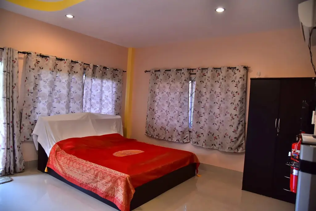 Пранбури : OYO 949 Sansuk Resort Paknampran