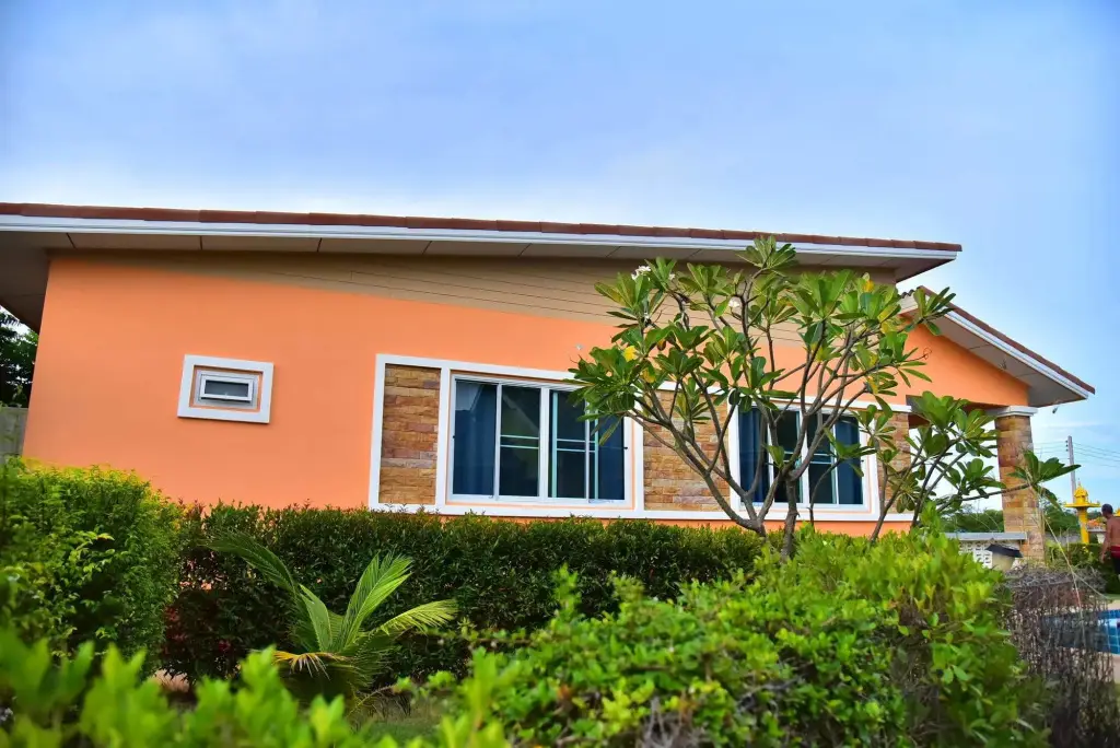 Пранбури : OYO 949 Sansuk Resort Paknampran