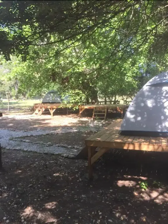 Чиралы: Camp Meeting Point