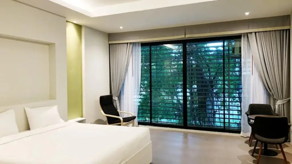 Бангкок: panavara resort