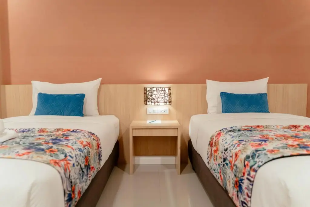 Кхлонг-Янг: It's me Keawanong Hotel