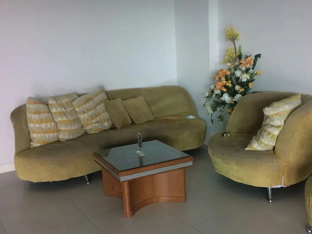 Муанг: Phuket - Phanason city condo