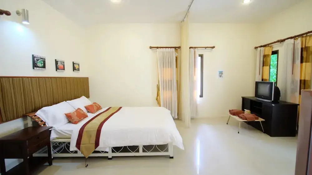 Самутсонгкхрам: Khumphyazaw Resort
