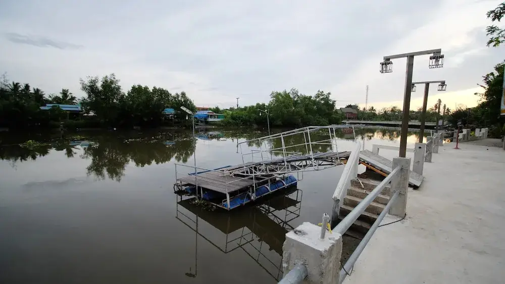 Самутсонгкхрам: Khumphyazaw Resort
