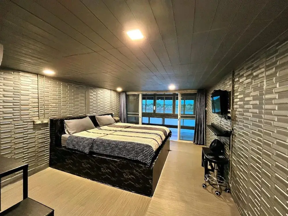 Нонгкхай: Nokhuuk Rimkhong Riverside Cosy Home