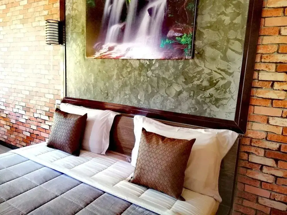 Ban Phaeng: Khun Naparn Resort