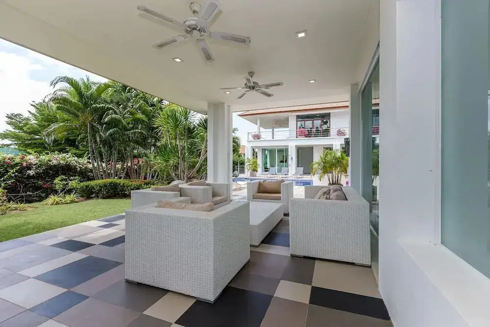 Unique Pool Villa with 5 Bedrooms and Sea View (PM-C1) — фото 1