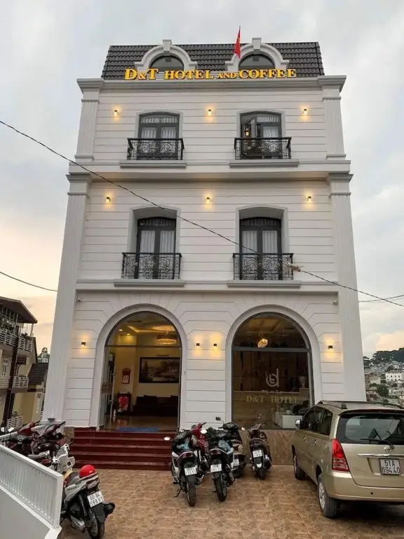 7S Hotel DTCentral near Catheral Dalat — фото 1