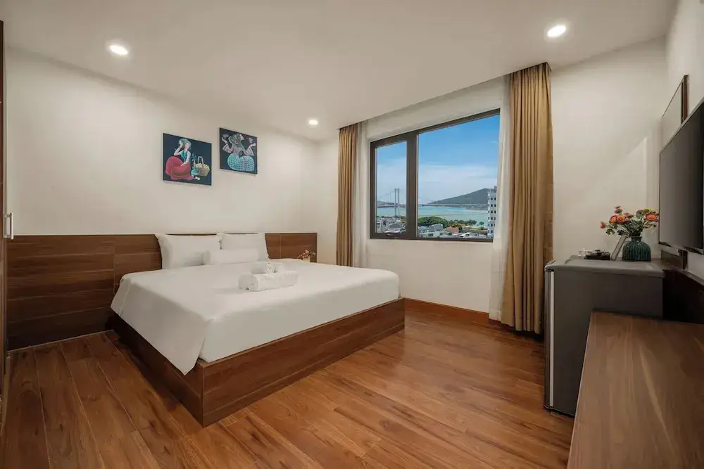 Дананг: Rest Hotel & Apartment Riverside Da Nang