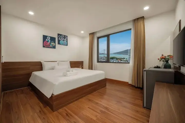 Дананг: Rest Hotel & Apartment Riverside Da Nang