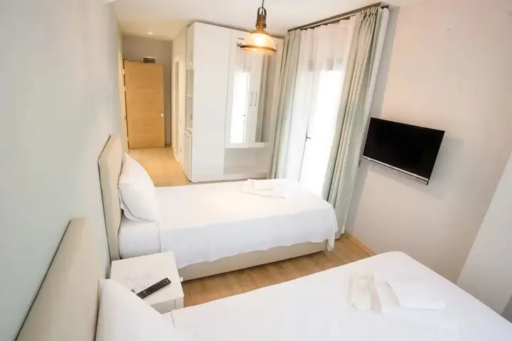 Датча: Pharos Hotel