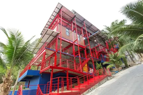 Khunsuek Muay Thai Hostel — фото 1
