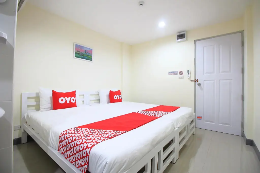 Бангкок: OYO 439 Bed and Bus Hotel