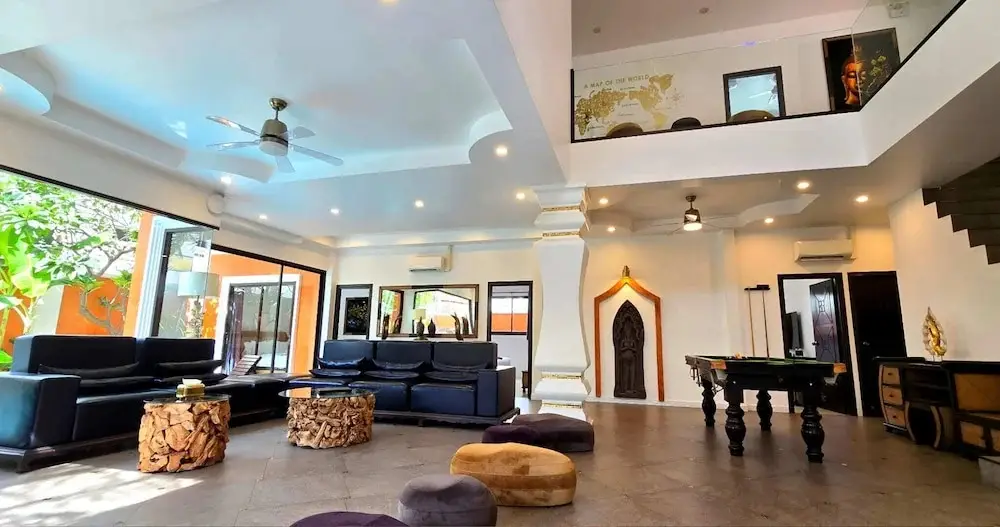 Паттайя: TUCHELAND Luxury Pool Villa Pattaya Walking Street