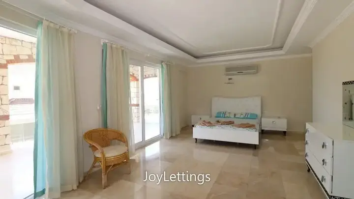 Фетхие: Villa NKL1 by JoyLettings