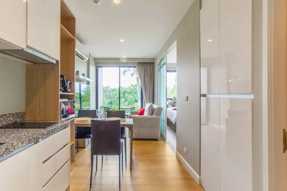 Пхукет: 1 Bdr Apartment at Bangtao Beach (900m)