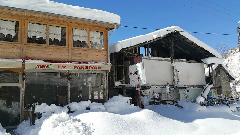 Meroli Ev Pansiyonu ve Yöresel Tatlar — фото 1