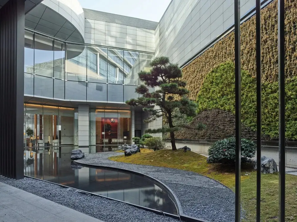 HUALUXE Nanjing Yangtze River by IHG — фото 1