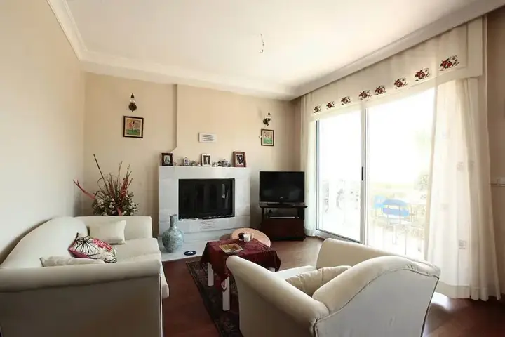 Чешме: Alti Oda Butik Otel