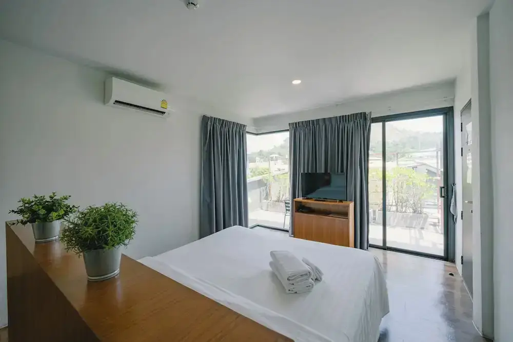 Муанг: J & P Guest House