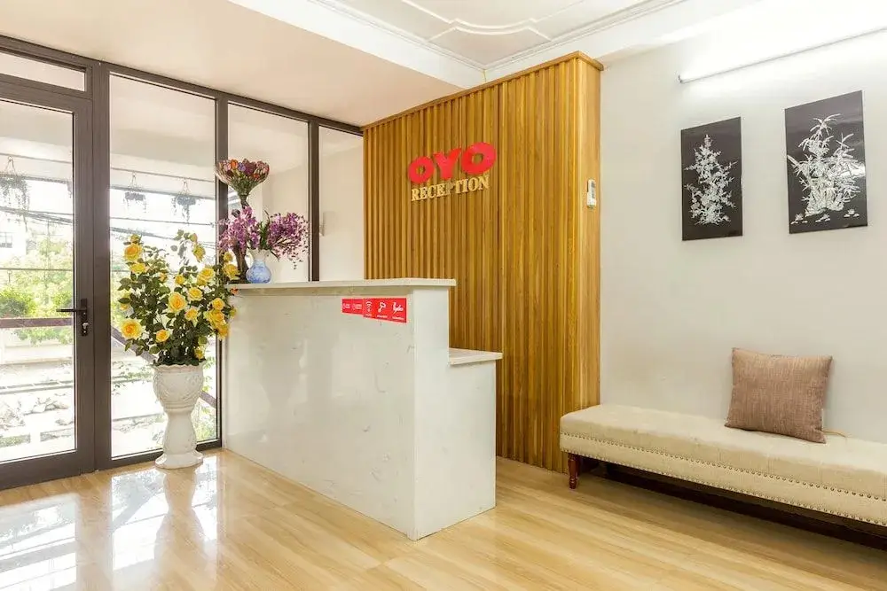 Халонг: OYO 800 Candy Hotel