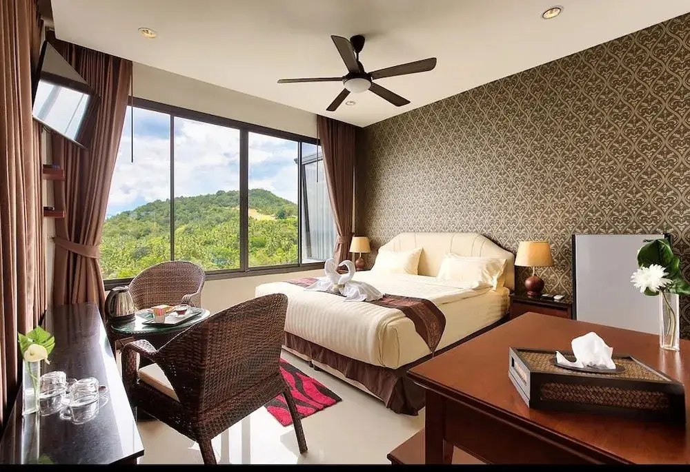 Самуи: Sunrise Mountain Resort