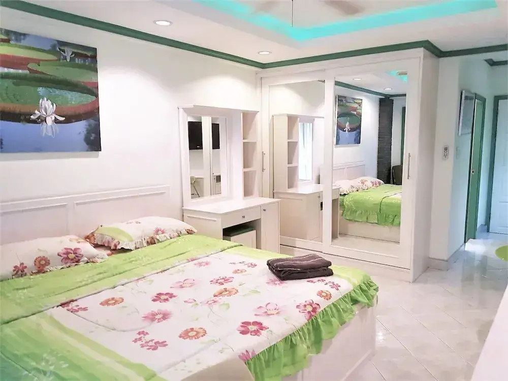 Паттайя: Jomtien Beach Condo Floor 12
