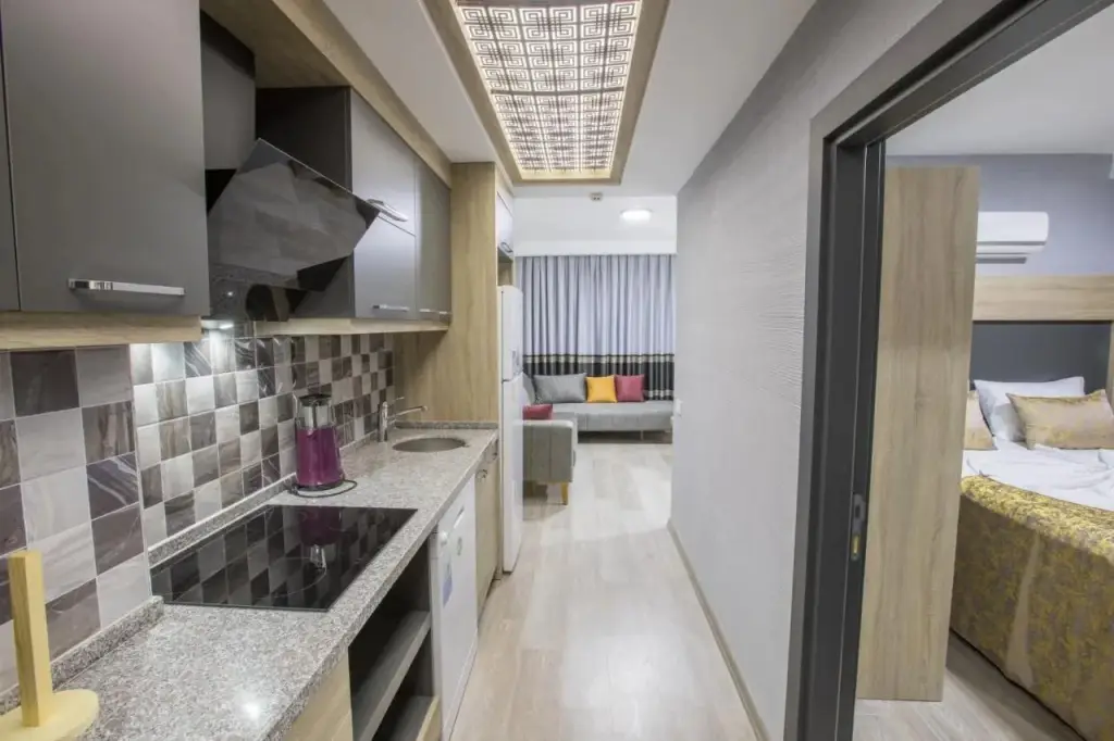 Анталья: Elanis Suites