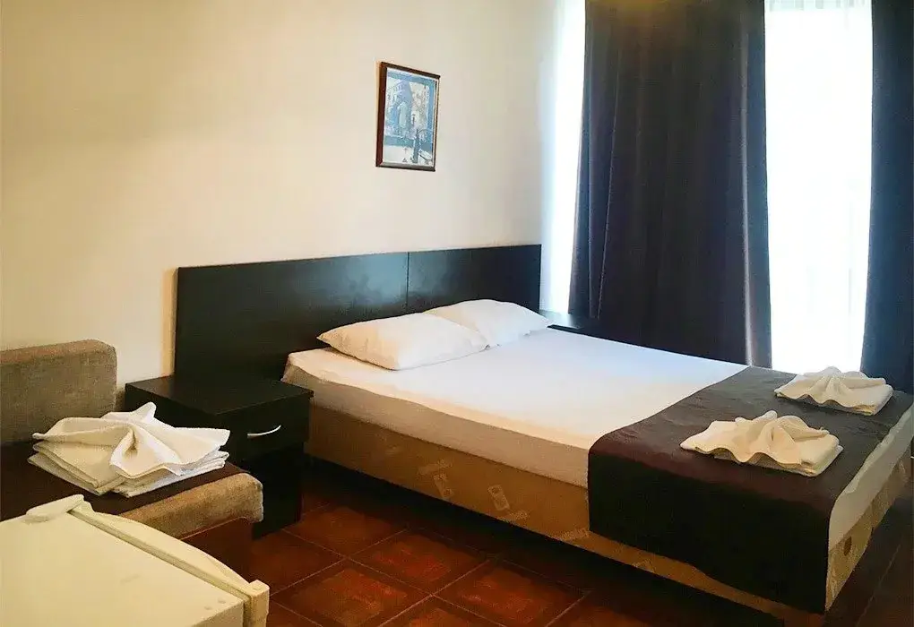 Гагра: "RD-Hotel"