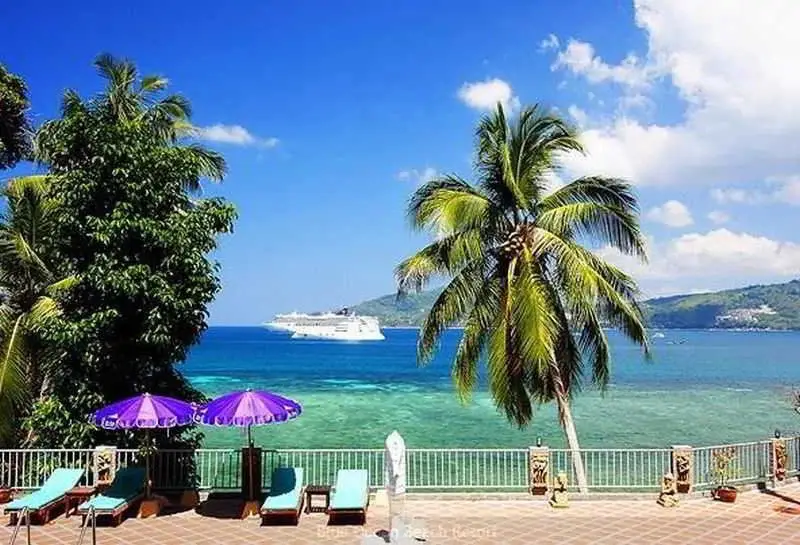 Пхукет: Absolute Beach Resort (Tri Trang Beach)