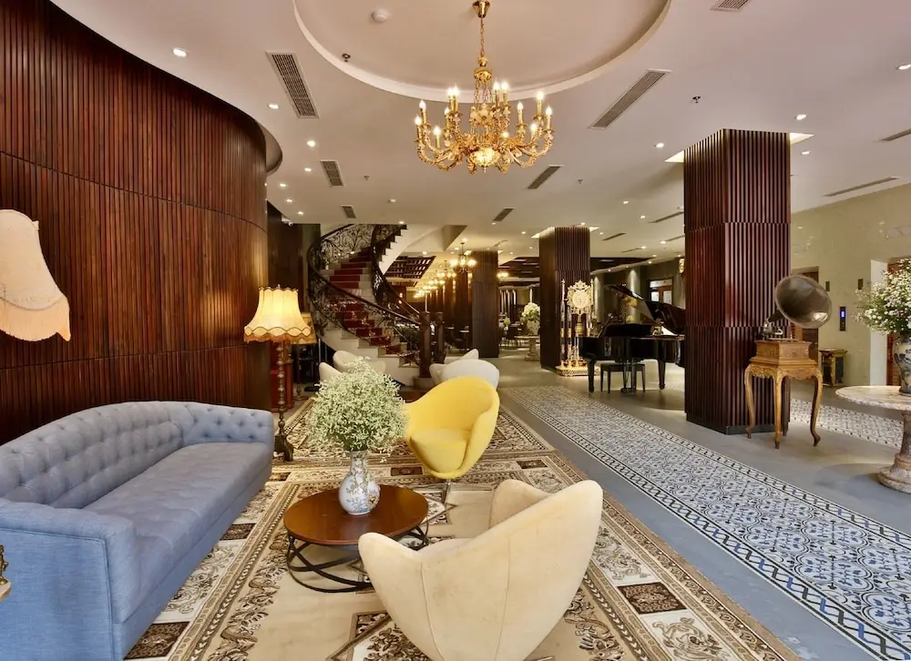 Дананг: Dong Duong Hotel & Suites