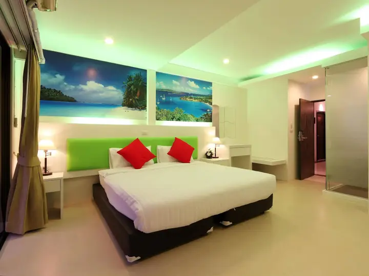 Кату: Armoni Patong Beach Hotel