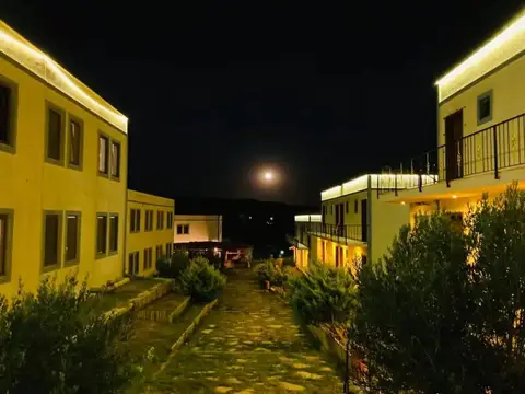 Sukha Inn Otel & Beach — фото 1