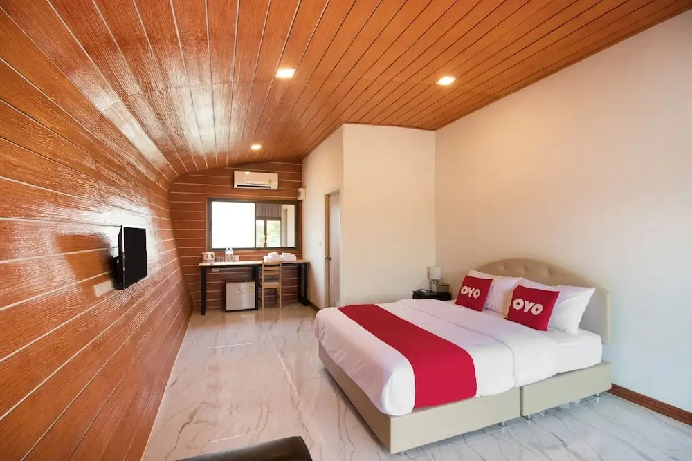 Кханонгпхра: Stock Home Khaoyai