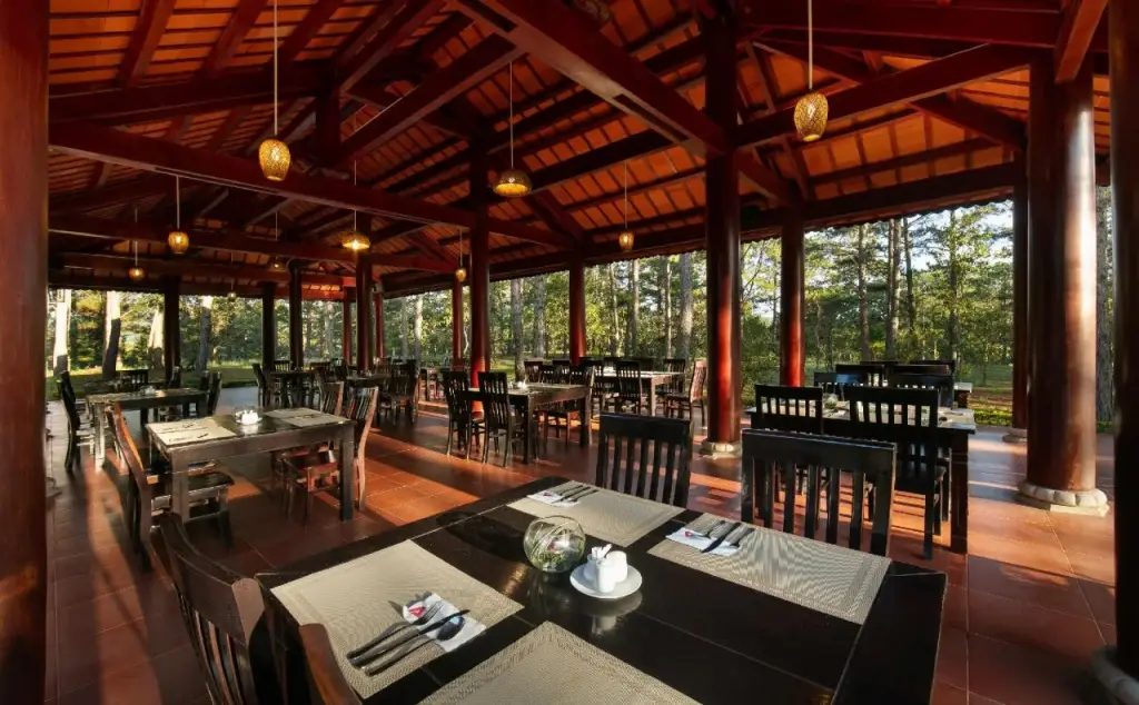 Далат: Sam Tuyen Lam Resort