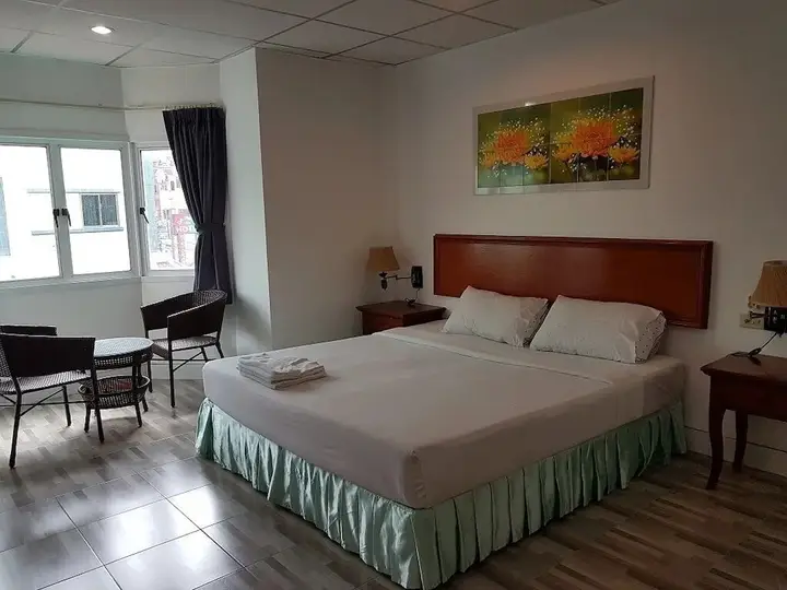 Пхукет: Welcome Inn Hotel Karon Beach