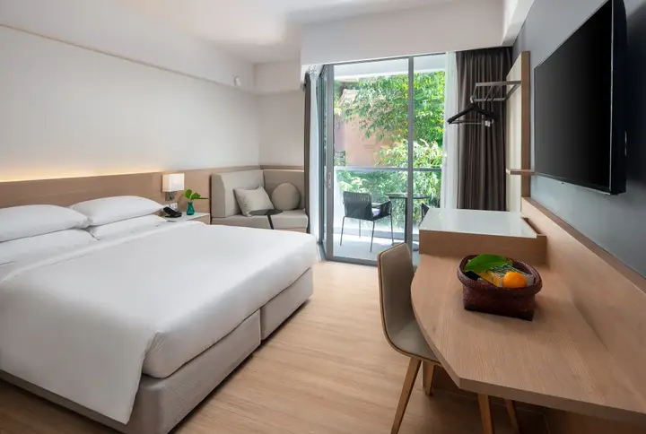 Кату: Andaman Beach Hotel Phuket - Handwritten Collection by Accor