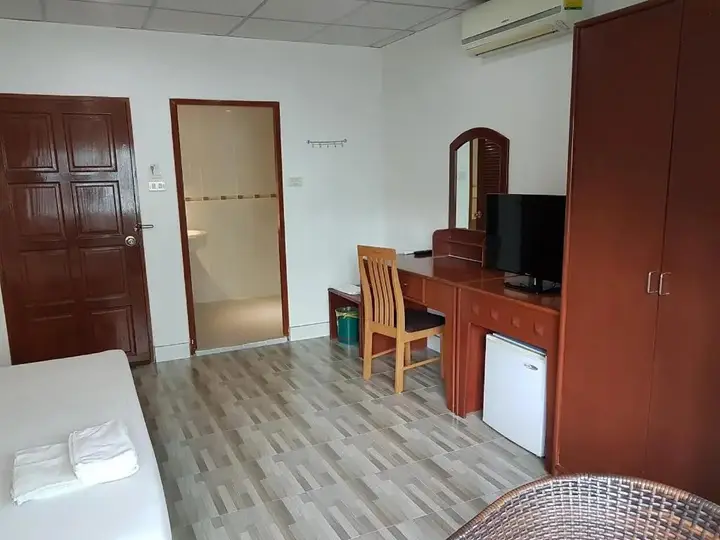 Пхукет: Welcome Inn Hotel Karon Beach