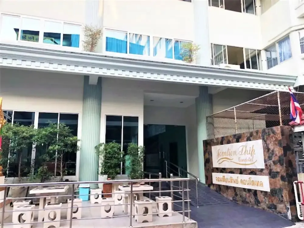 Cozy Studio Near Jomtien Beach - Thip Condotel - Walk to the Sea — фото 1