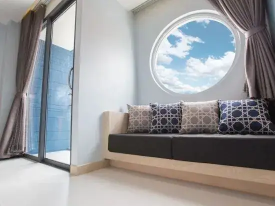 Кату: Beyond Patong