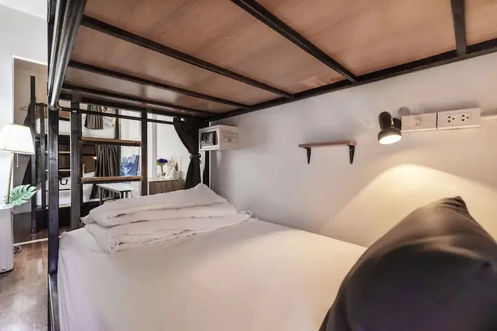 Бангкок: OYO 685 Am Bed Hostel