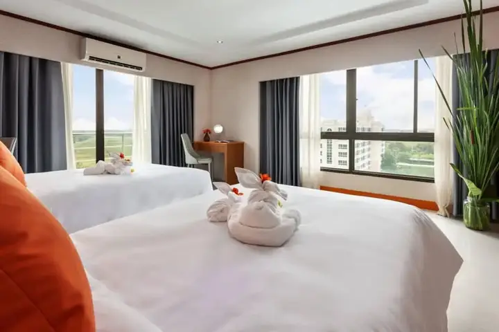Банг-Сао-Тхонг: 7Days Bangna Hotel