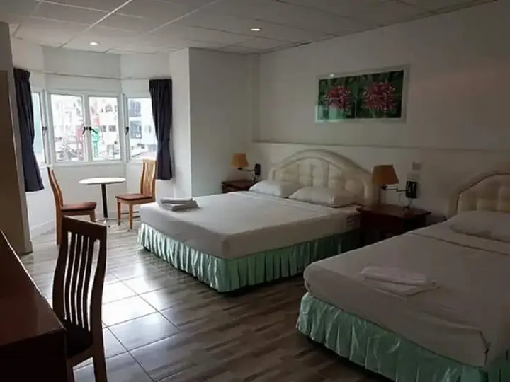 Пхукет: Welcome Inn Hotel Karon Beach