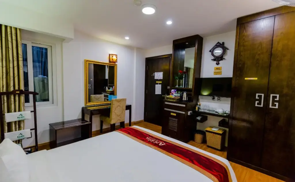 Ханой: A25 Hotel 28 Tran Quy Cap